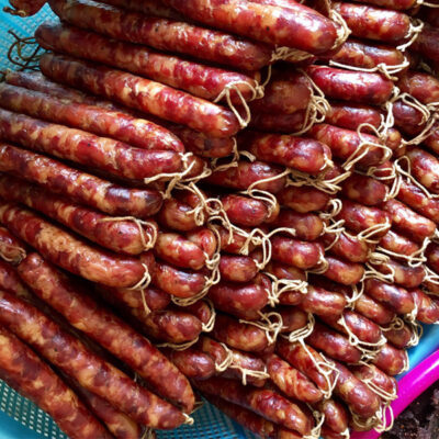 Bật mí cách chế biến lạp sườn gác bếp ngon hết nấc