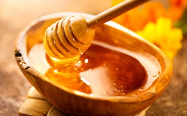 Mật ong khoái và mật ong ruồi loại nào tốt hơn?