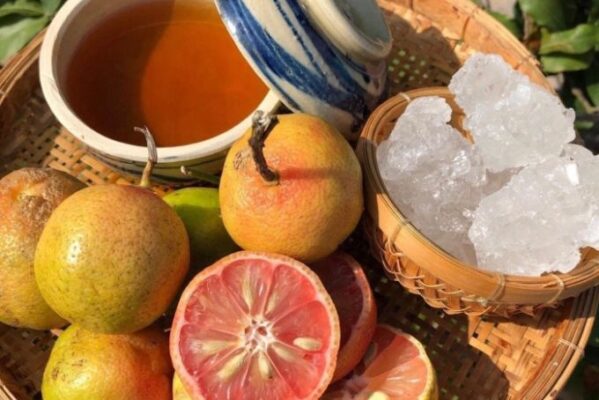 Mật ong ngâm chanh đào