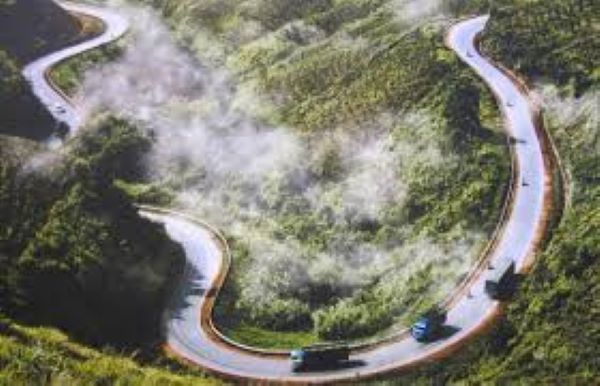 Đỉnh đèo nổi tiếng Đỉnh đèo nổi tiếng