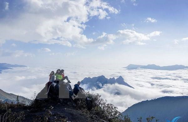 Độ cao chính xác của đỉnh Lảo Thẩn