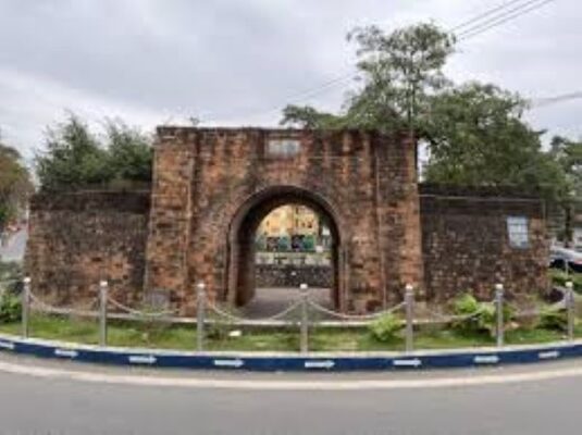 Thành nhà Mạc ở đâu?