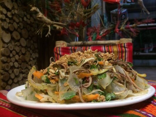 Da trâu muối chua – món ngon của đồng bào Thái