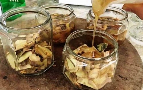 Công dụng của tan thất tươi ngâm mật ong