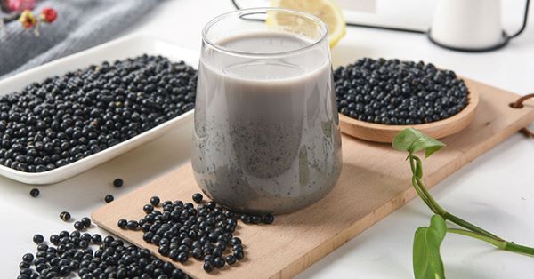 Nước đậu đen rang có tác dụng gì?