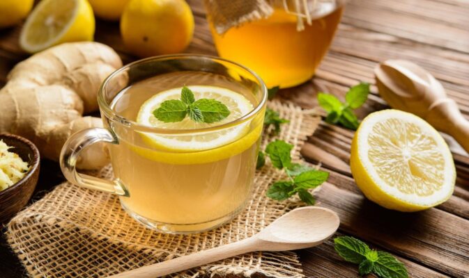 Tác dụng của nước chanh ấm với sức khỏe