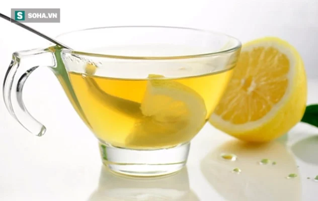 Những người không nên sử dụng nước chanh ấm