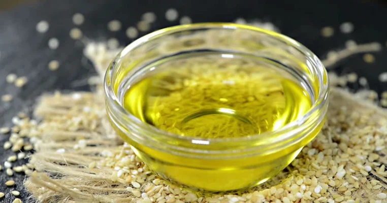 Tác dụng của dầu mè với sắc đẹp