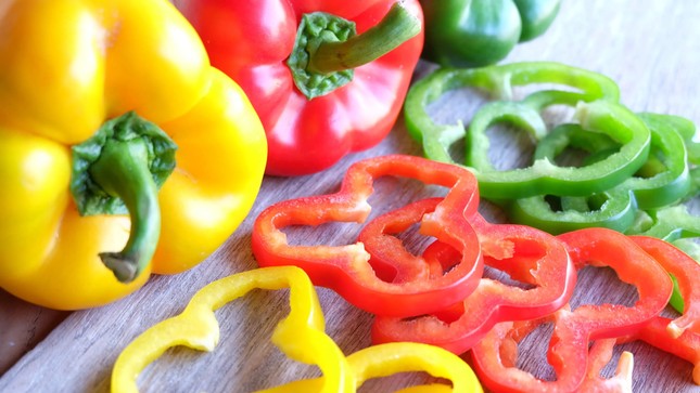 Những ai không nên ăn ớt chuông