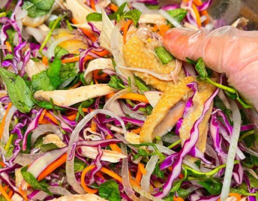 Cách làm gỏi gà rau tiến vua