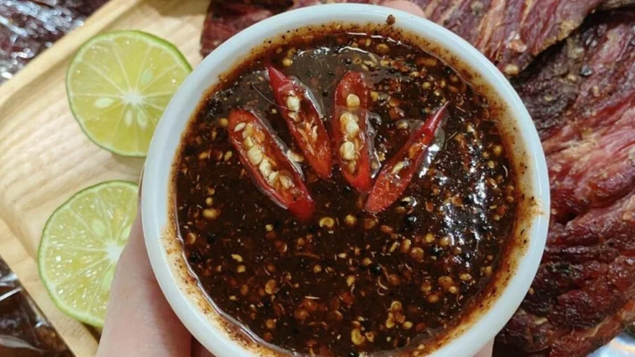 Chẩm chéo Tây Bắc