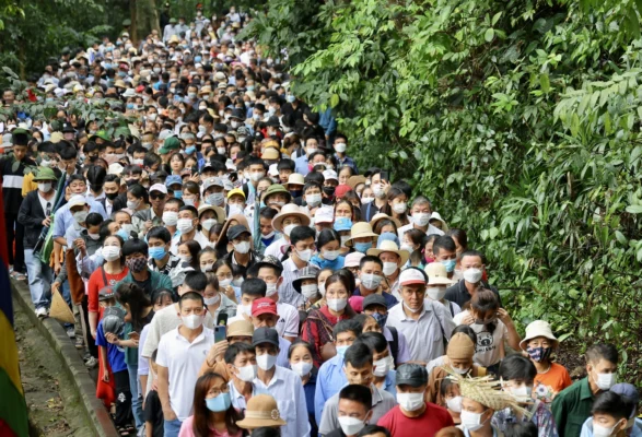 10 lễ hội lớn du khách không nên bỏ lỡ khi du Xuân ở miền Bắc