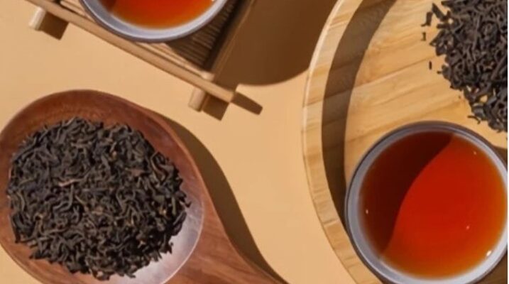 Hồng trà là gì?