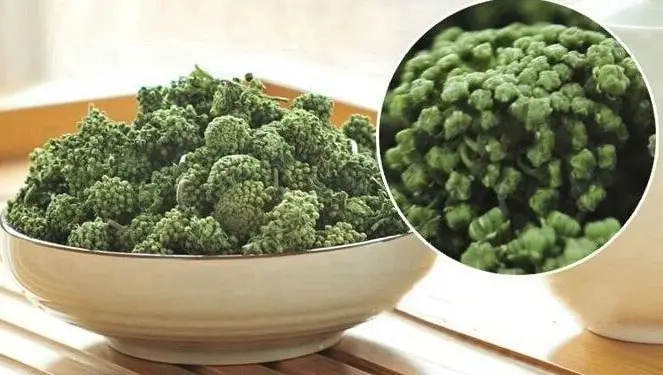 Nụ hoa tam thất: Lợi ích và cách ngâm rượu đúng cách