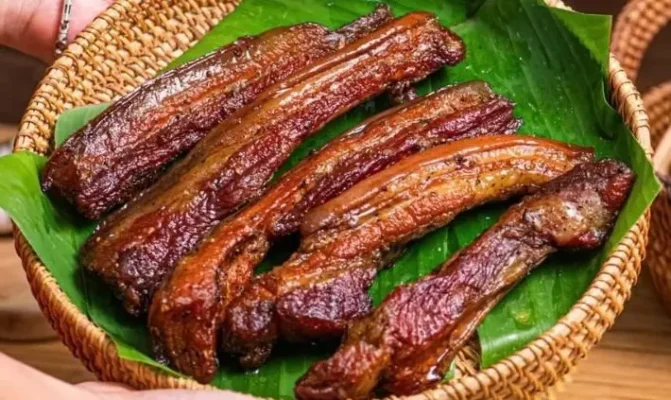Thịt ba chỉ hun khói